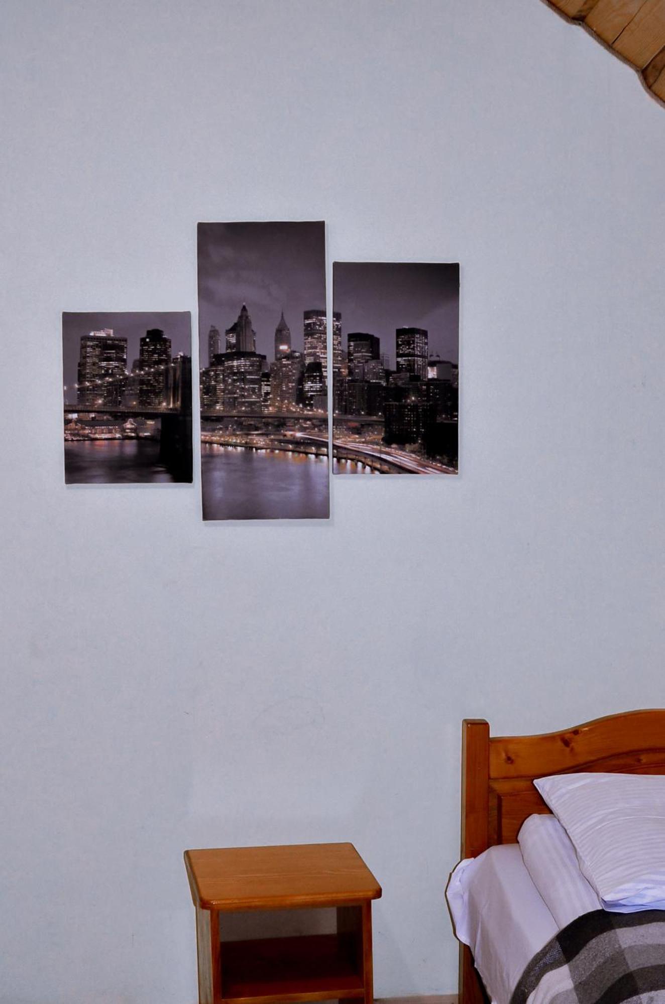 Guest House Mandrivnyi Rooms&Apartments Yasinya Exterior photo